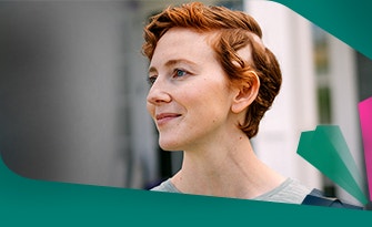 Woman with severe alopecia areata after hair regrowth