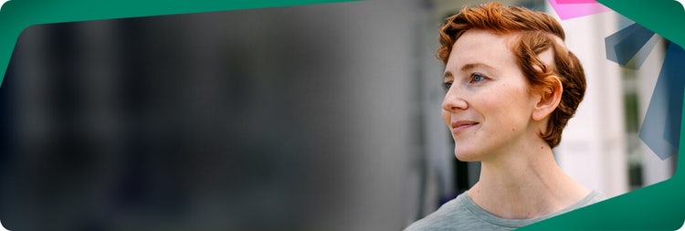 Woman with severe alopecia areata after hair regrowth